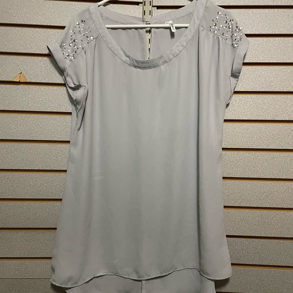 Studio Y‎ Large Silverish Gray Blouse Round Neck Rhinestones Short Sleeve Large
